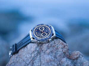 أفضل ساعة ذكية تم إصدارها في عام 2023: ساعة HUAWEI WATCH Ultimate هي ساعة ذكية ثورية رائعة للاستخدام في الهواء الطلق