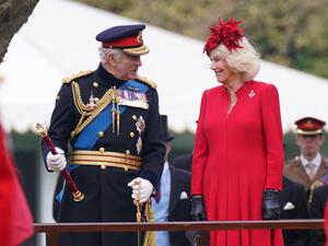 الملك تشارلز الثالث وزوجته كاميلا