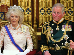 الملك تشارلز وزوجته كاميليا