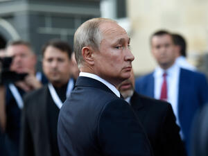 اعتاد زعماء عرب واجانب لاستعانة باشباه لهم