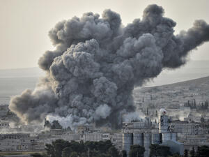 Israel launches air strikes on Syria