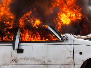 Car explodes in Damascus, reasons not revealed