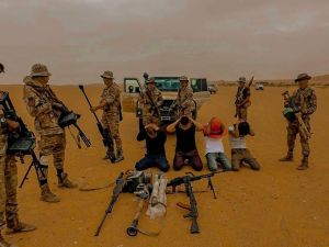 صورة وزعها اللواء 444