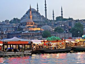 ميناء امينونو اسطنبول