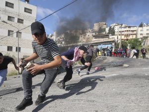 اعتقالات وجرحى في أريحا وجنين جراء اشتباكات مع جيش الاحتلال