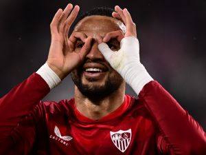 تشكيلة إشبيلية المتوقعة أمام روما اليوم في نهائي الدوري الأوروبي 2023