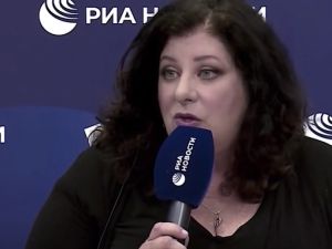 تارا ريد تفر الى بوتين بعد اتهامها بايدن بالاعتداء عليها جنسيا