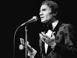 الفنان المصري الراحل عبد الحليم حافظ