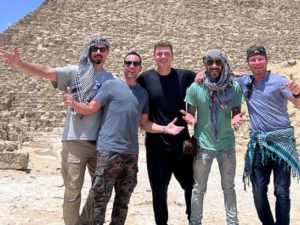 Backstreet Boys visit the Giza Pyramids
