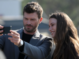 Explosion and injuries on the set of Aile