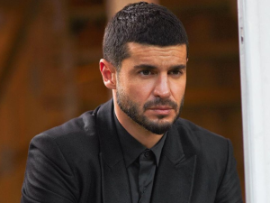 Berk Oktay listens to this Egyptian singer