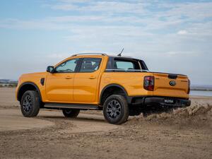 الجيل المقبل من فورد رينجر وايلد تراك مزود بتجهيزات تقنية عالية وقدرات اتصال ذكية ومحسّنة واستخدامات متعددة للعمل والعائلة والترفيه