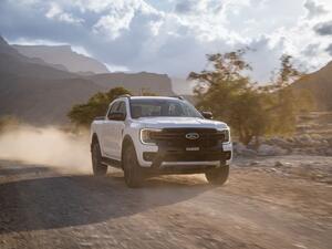 الجيل المقبل من فورد رينجر وايلد تراك يبهر العملاء بعد اختباره في أصعب الظروف