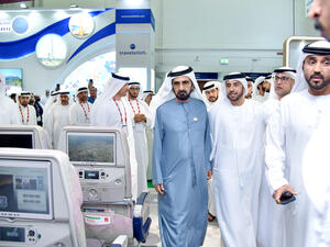 Emirates’ receives royals to its ATM stand