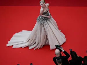 أفضل 4  إطلالات لمشاهير نجوم مهرجان كان السينمائي