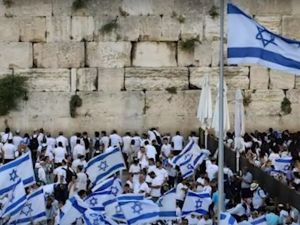 مواجهات بنابلس على وقع تصاعد التوتر في القدس قبيل مسيرة الاعلام