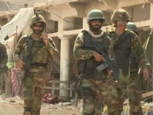 عناصر من الجيش الباكستاني خلال عملية عسكرية في شمال وزيرستان