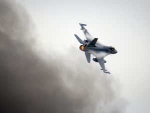 هل تخشى الولايات المتحدة ارسال F16 الى معركة مع روسيا؟