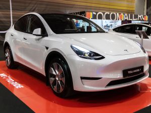 Tesla Model Y السيارة الاكثر مبيعا في العالم..وايلون ماسك يصيب في توقعاته