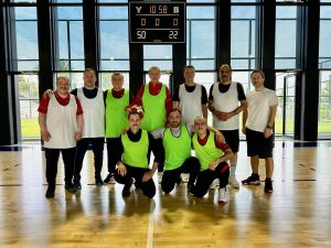 أردوغان فاز بكرة السلة أيضا