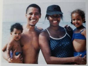  الرئيس الأمريكي باراك أوباما وعائلته