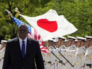 وزير الدفاع الأميركي "يأسف" ويحذر بعد رفض نظيره الصيني لقاءه في سنغافورة