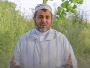تعتبر جماعة العدل والإحسان الصوفية محظورة في المغرب ومعروفة بمعارضتها السلمية للنظام الملكي