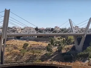 جسر عبدون