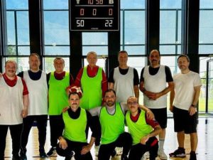 مباراة لمسؤولين اتراك بمشاركة اردوغان