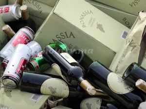 خمور مغشوشة تقتل 14 ايرانيا وتدخل 88 المستشفيات