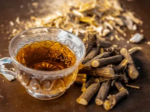 5 أعشاب تساعد على التوزان الهرموني للصحة الجنسية