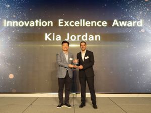 كيا الأردن تحصد جائزة التميّز في الابتكار وأفضل مركز خدمة متصدرة سلم التنافسية على مستوى وكلاء علامة كيا في أنحاء العالم