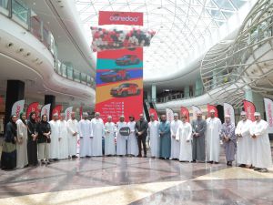 Ooredoo تحتفل بتسليم سيارة ميني كوبر الثانية للفاز الثاني في عرض اشحن واربح 