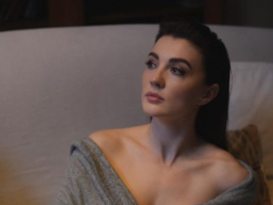 Picture: Burcu Özberk wears tiny bikini on vacation 