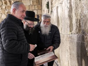 وصف الاحتجاجات انها ستكون طريقا للحرب الاهلية "الحرب الأهلية ستكون نهاية الدولة