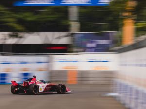 Nissan Formula E Team takes double top-five finish in Jakarta