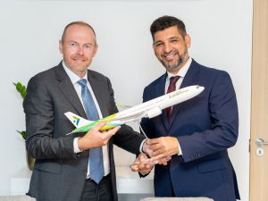 طيران السلام تستأجر ثلاث طائرات من طراز إيرباص A330neo من شركة أفالون
