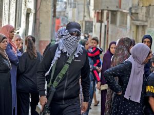 مسلحون فلسطينيون في مدينة نابلس شمال الضفة الغربية المحتلة