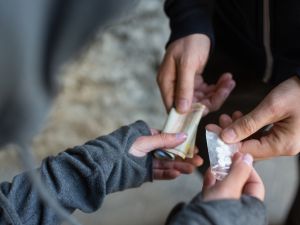 تتهم السلطات الاردنية ايران وحزب الله بالوقوف وراء عمليات التهريب