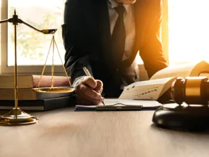 عمت الفرحة والصيحات المؤيدة لاعدام قاتل السيدة التي تعد من رواد العمل الخيري 