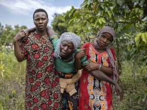 اوغندا توقف 20 شخصاً يشتبه تواطؤهم في هجوم المدرسة المروع