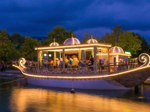 أماكن سياحية في معشوقية