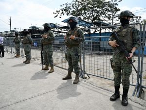 31 قتيلا في مواجهات دامية بين عصابات داخل سجن في الاكوادور