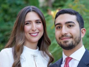 طارق ناصر جودة وخطيبته زين