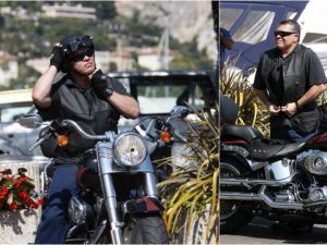 صور للملك عبدالله على دراجة نارية قبل سنوات