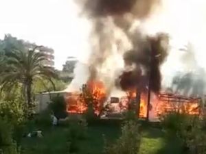 حريق يلتهم مخيما للاجئين في لبنان