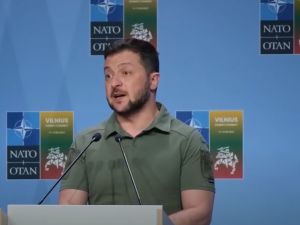 الرئيس الأوكراني فلاديمير زيلينسكي 