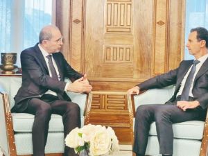 وزير خارجية الأردن يلتقي الرئيس السوري في دمشق