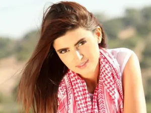  الاعلامية الاردنية علا الفارس