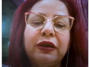 الكاتبة لمى عباس